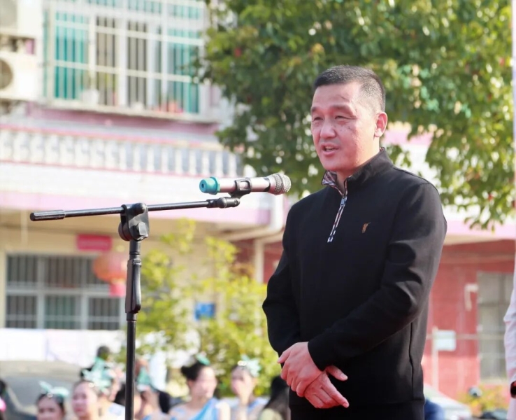 这一场城市与乡村的双向奔赴，暖心！