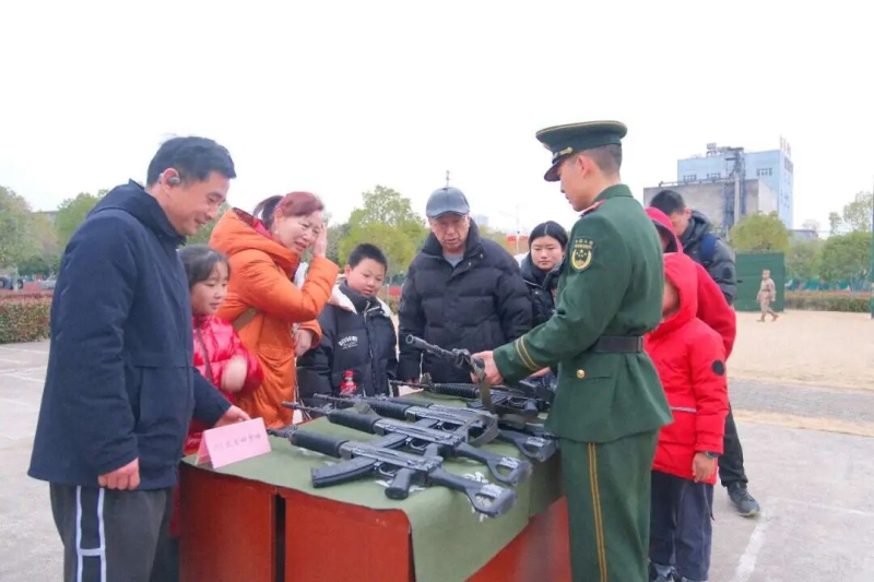 “黄州小卷子”到军营“闹”元宵