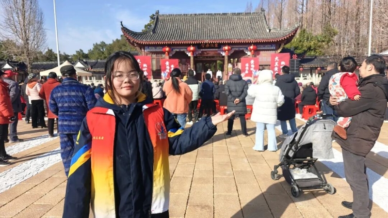 大江东去“戏”声起，小小讲解员“诵”新篇